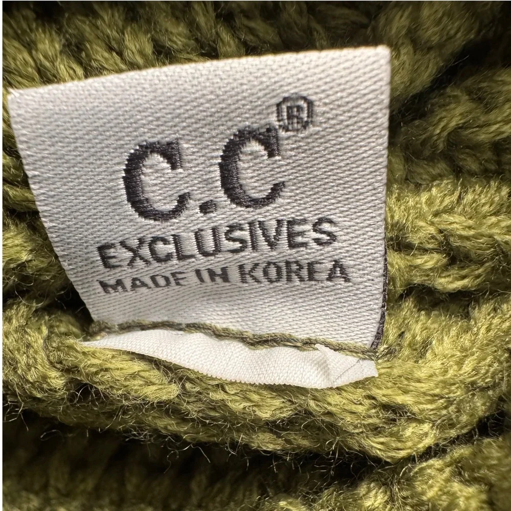 C.C Messy Bun Beanie Tail Women OS Olive Green New Ponytail Cable Knit Hat